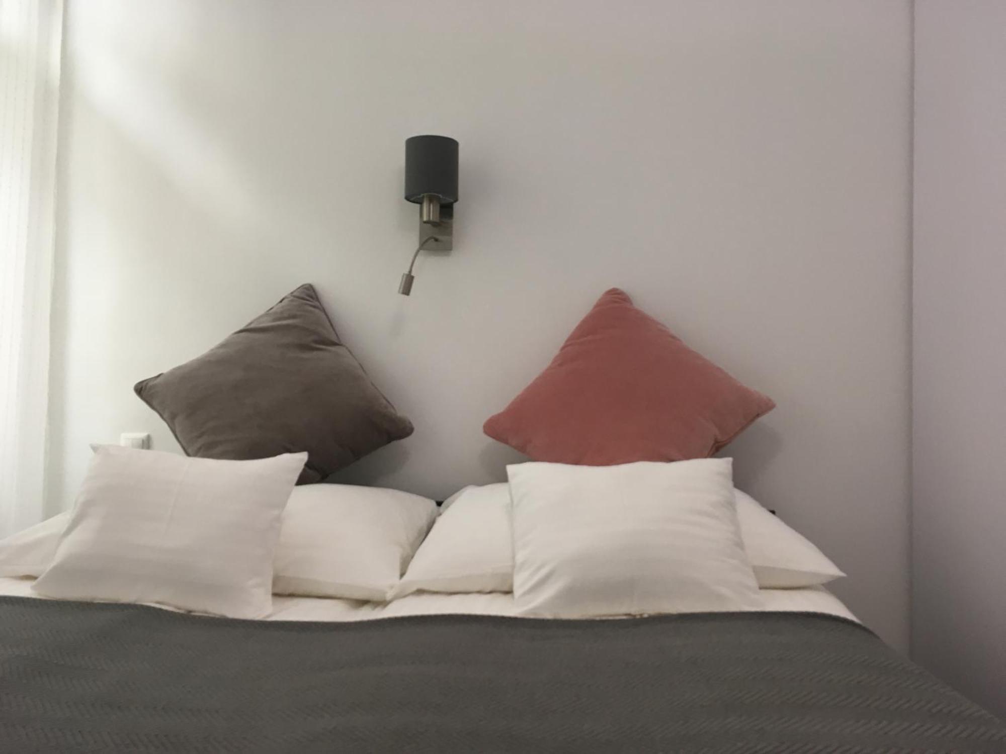 Dom Apartman Szeged Chambre photo