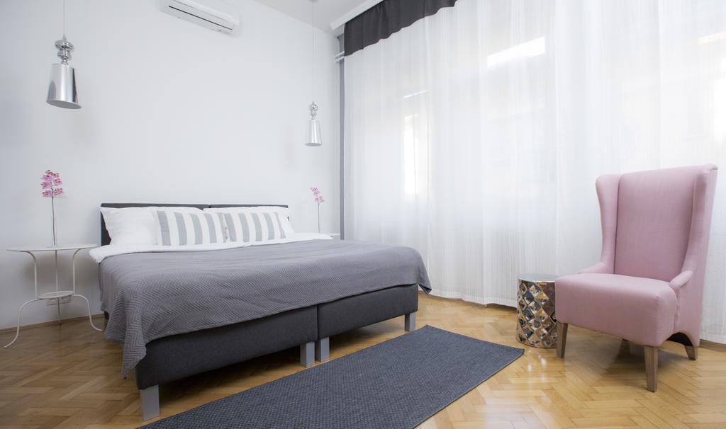 Dom Apartman Szeged Extérieur photo
