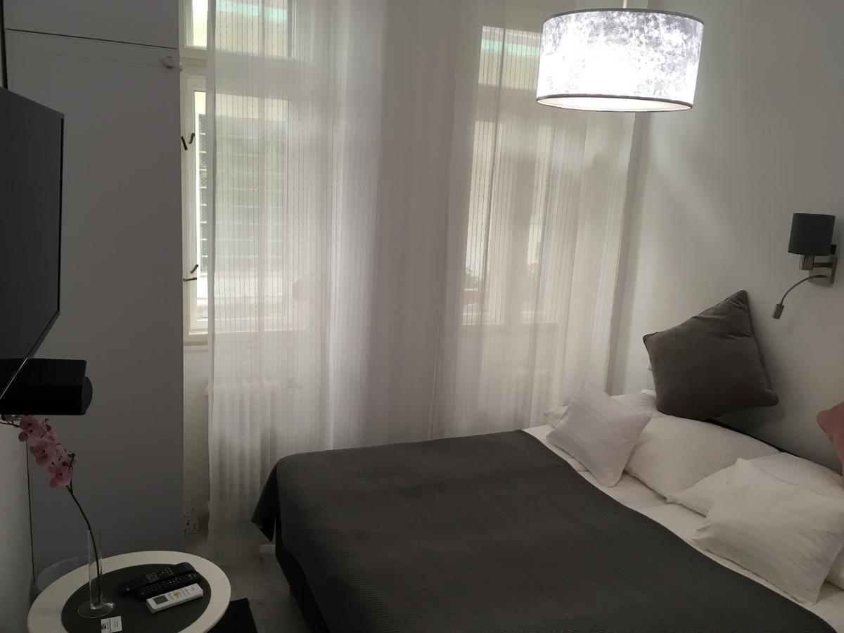 Dom Apartman Szeged Chambre photo
